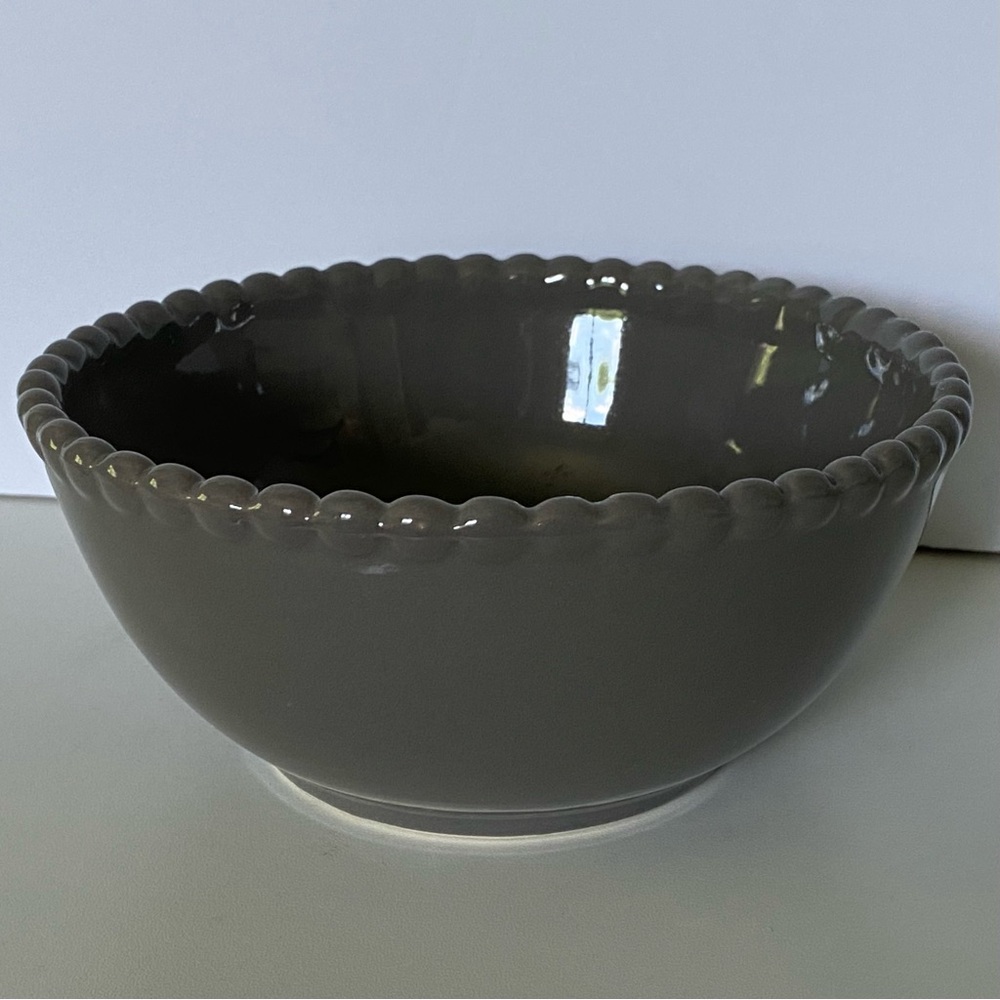 Pier 1 Stoneware Gray Bowl Hand Painted 6” Beaded Edge Retired Replacements EUC